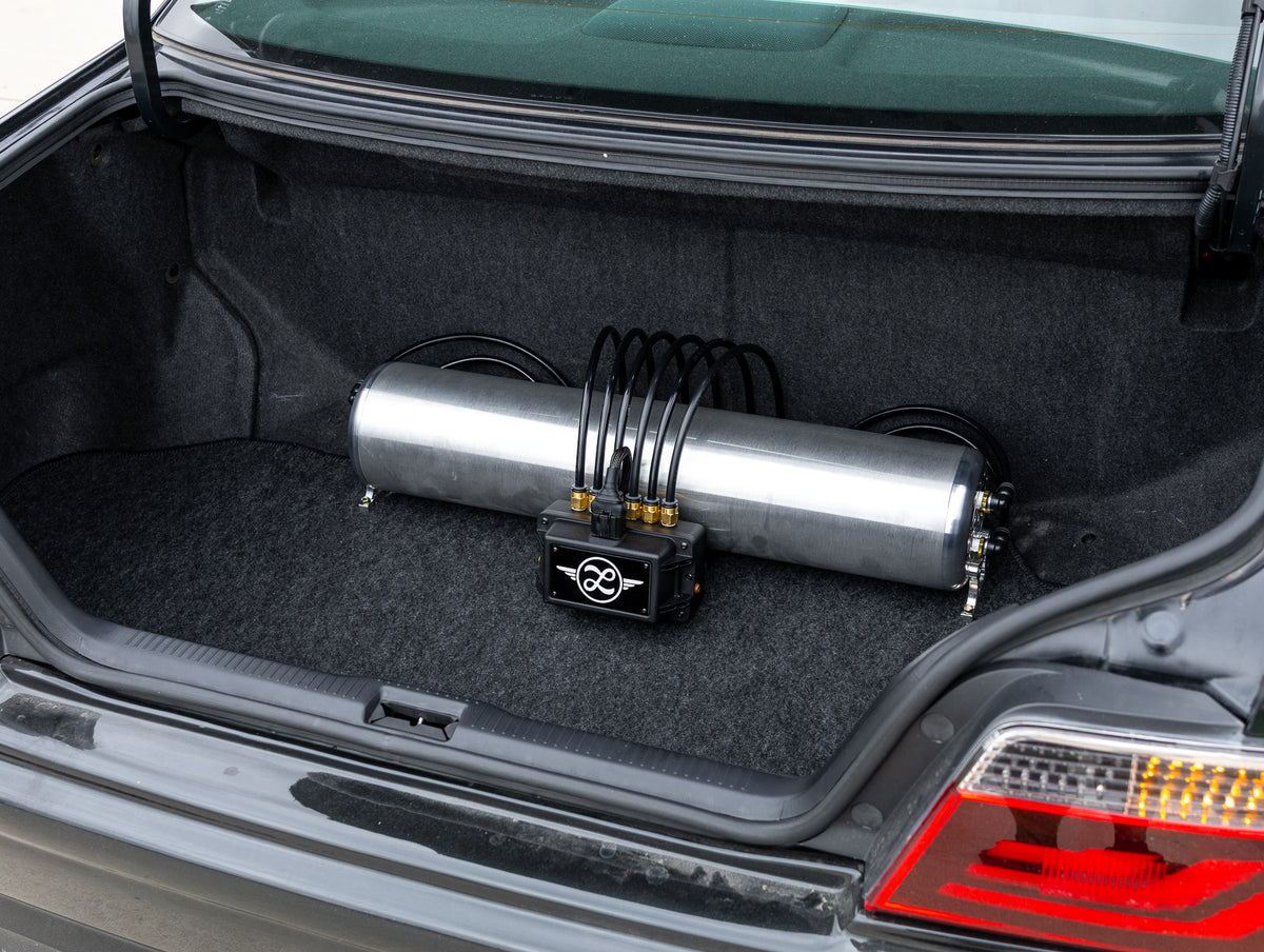 Custom air tank and air management setup in trunk